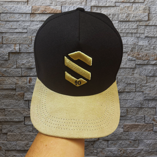Boné Americano Logo S Grande bordada Cor:Preto/bege